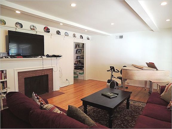 2nd image of 13223 Margate St