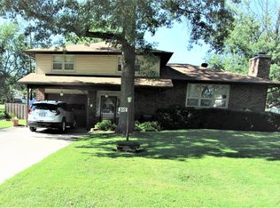 809 Meadow Ln, Kirksville, MO 63501