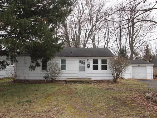 112 Barry St, Brockport, NY 14420
