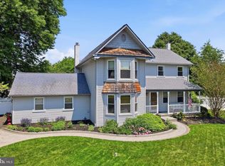11 Ginger Ct, Newtown, PA 18940