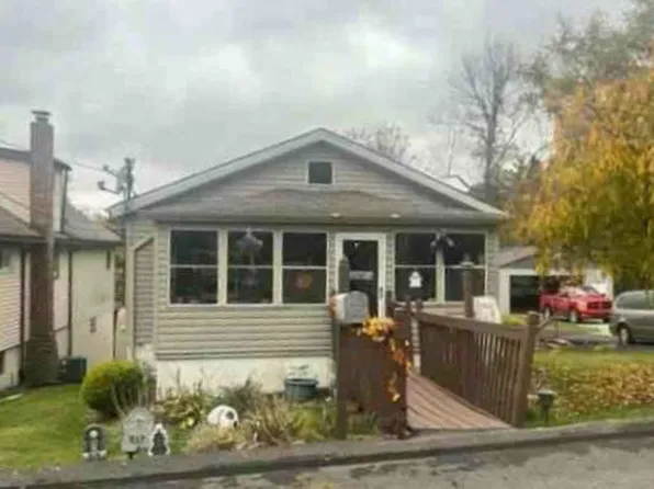 3807 Alice Ave, North Versailles, PA 15137