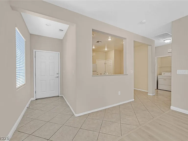 2407 Jada Dr — Photo 4