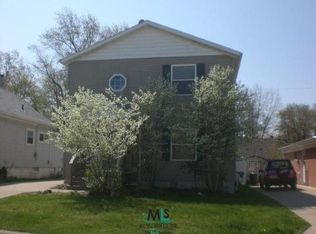 22510 N Milner St, Saint Clair Shores, MI 48081