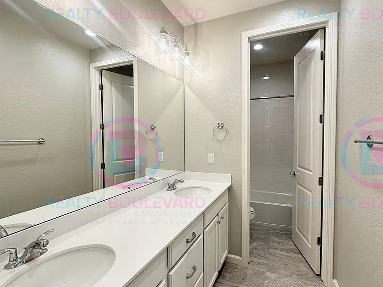9276 Perceval Way — Photo 33