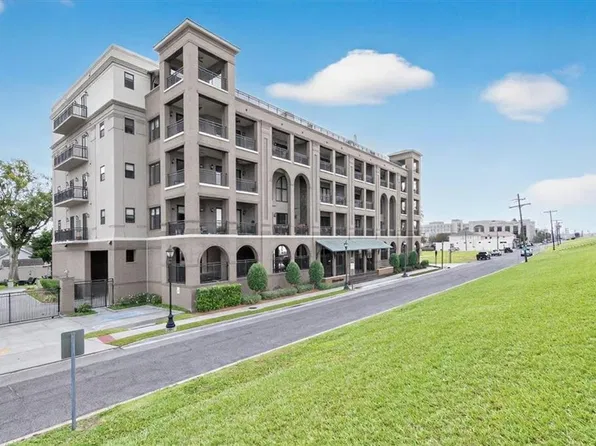 504 1st St Unit 204, Gretna, LA 70053