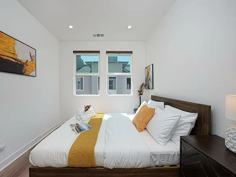1607 W Cara Dr — Photo 24