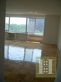 5th image of 400 Central Park W APT 9Y