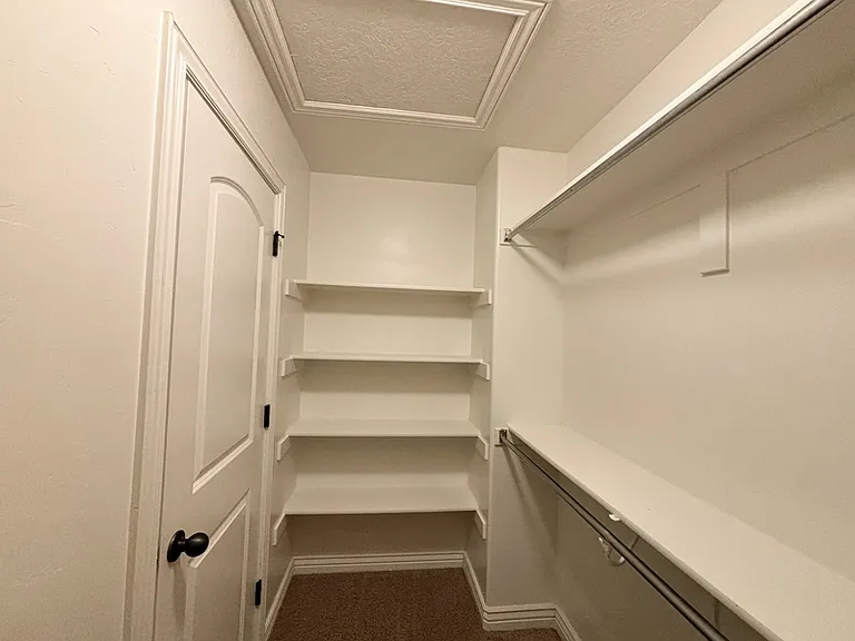 1014 W Village River Ln — Photo 25