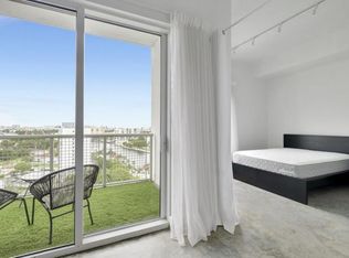 10 SW South River Dr APT 1405, Miami, FL 33130