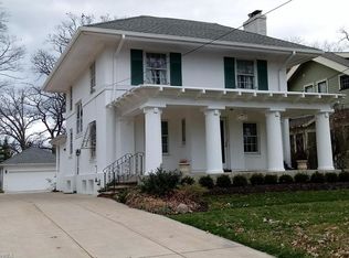 13932 Clifton Blvd, Lakewood, OH