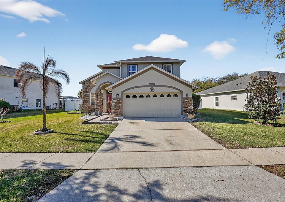 1st image of 2418 Huron Cir