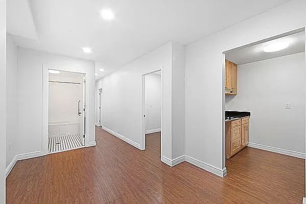 1st image of 111 E 38th St #1C