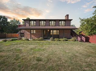 2204 Maple Dr, Ford City, PA 16226