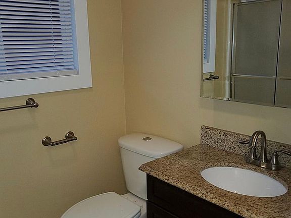 2nd image of 905 Peters Pl SE #6