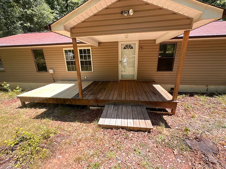130 Rollingwood Dr — Photo 1