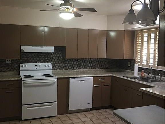 2nd image of 3314 Sirius Dr