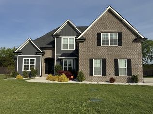 2614 Holly Springs Dr, Murfreesboro, TN 37128