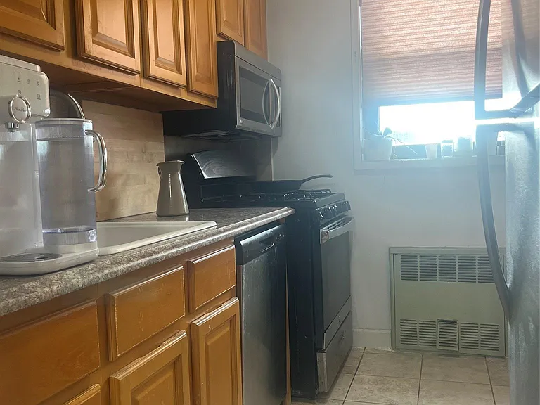 139-15 83rd Ave #717 — Photo 11