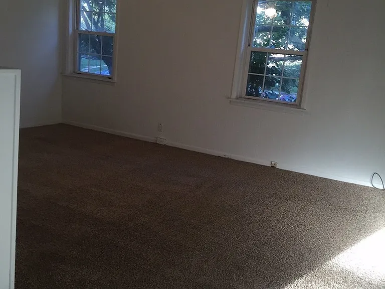 275 Filbert Ave — Photo 2