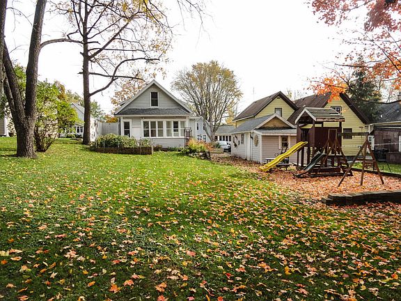 5th image of 234 Waverly Pl