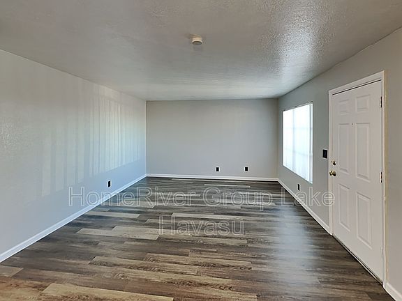 2nd image of 2035 San Juan Dr APT 101