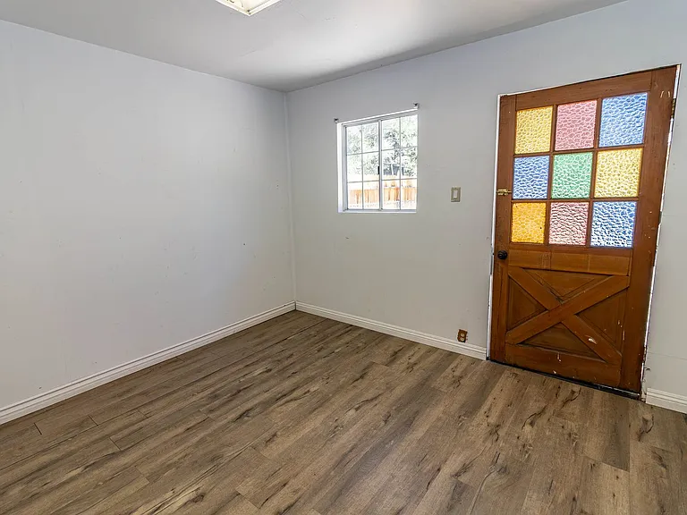 804 Robinhood Blvd — Photo 8