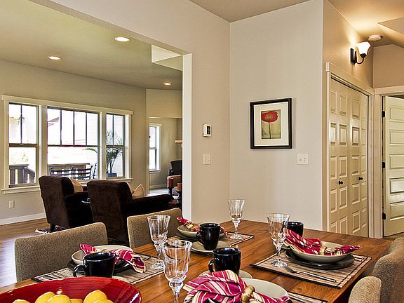 3rd image of 1680 NE Nutkana Way