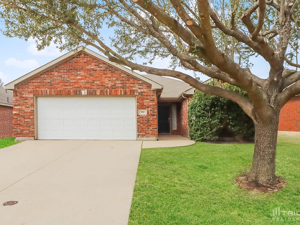 1st image of 901 Stags Leap Dr