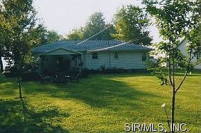 3rd image of 208 Avalon St