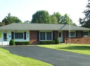 1135 W Base Rd, North Vernon, IN 47265