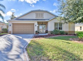 902 Lucky Ln, The Villages, FL 32162