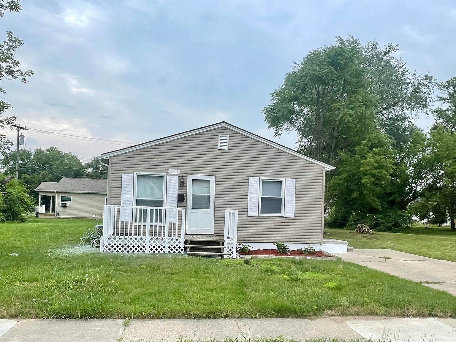 42476 Boehme St, Clinton Township, MI 48036 Zillow
