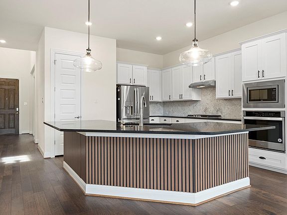 5th image of 1098 Cherrystone Loop