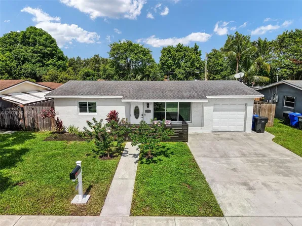 6311 Liberty St, Hollywood, FL 33024