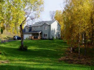 12423 E Fence Line Dr, Palmer, AK 99645
