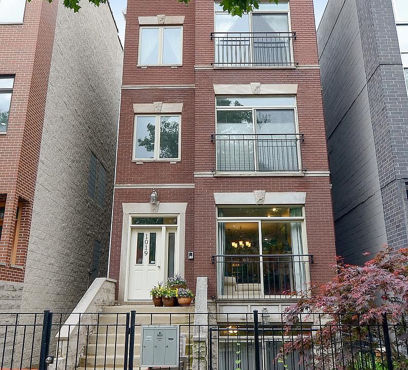 1019 N Winchester