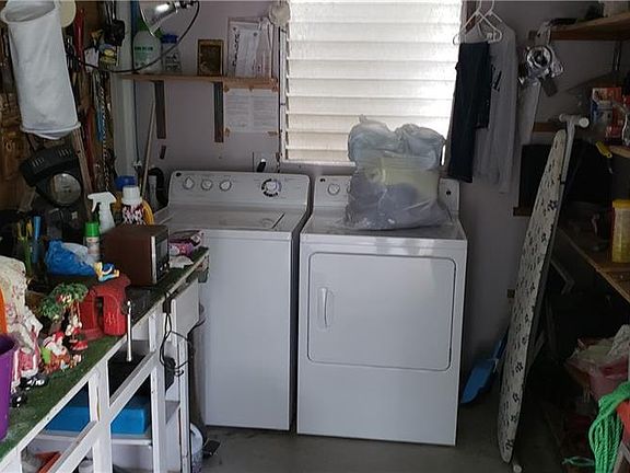 4th image of 11137 102nd Way N Unit 211