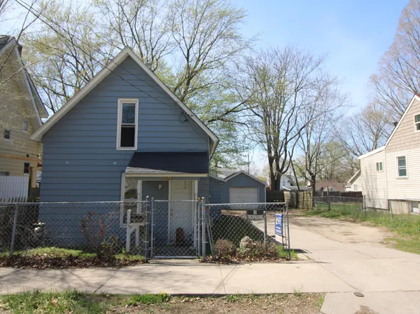 2033 Towner Ave SW, Grand Rapids, MI 49507