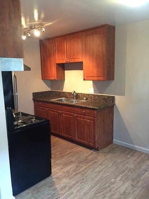 1st image of 365 H St APT L