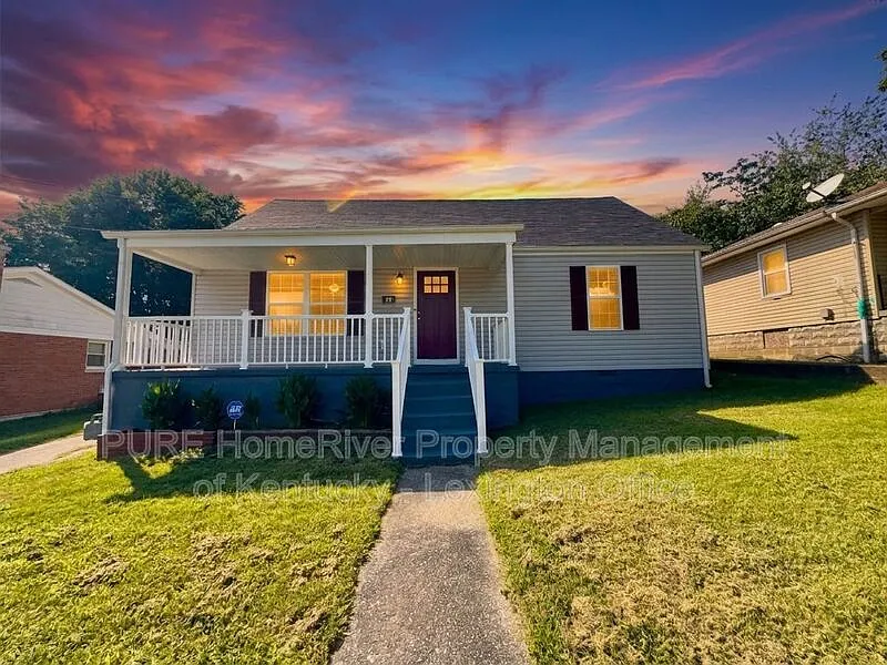 3 bed, 2.0 bath, 1650 sqft, $1,595 — Photo 1