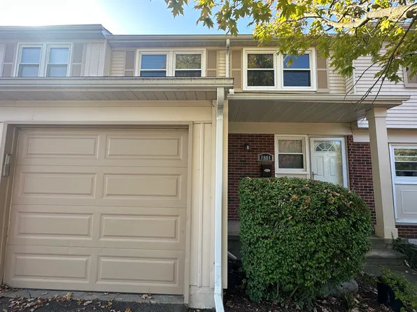 1801 Brentwood Dr #544, Troy, MI 48098
