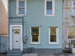 44 Neversink St, Reading, PA 19602