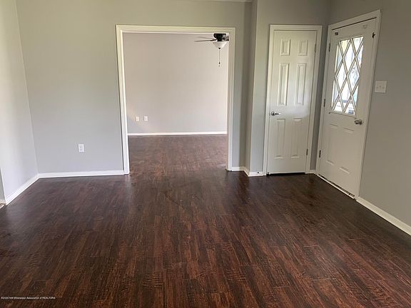 2nd image of 4222 Highgate Dr