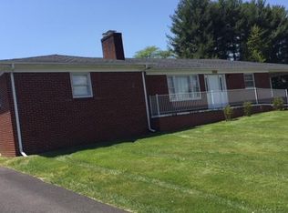 2068 E Main St, Lebanon, VA 24266