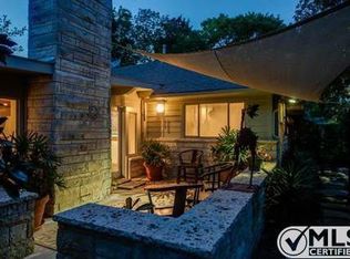 600 Rainbow Dr, Dallas, TX 75208