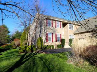 477 Crescent Dr, West Chester, PA 19382