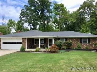 1948 Lilac Ln, Lima, OH 45806