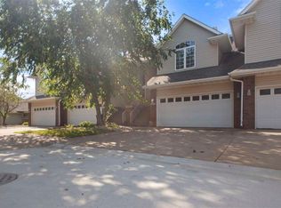 1654 Ranier Dr, Iowa City, IA 52246