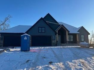 19957 Unity St NW, Oak Grove, MN 55011