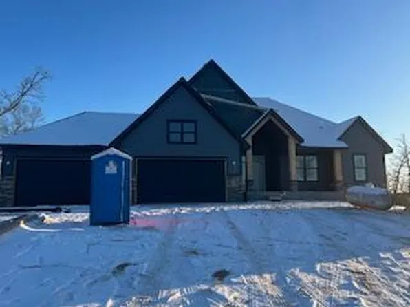 19957 Unity St NW, Oak Grove, MN 55011